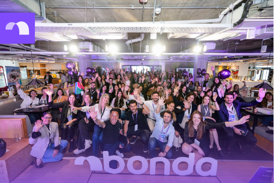 Landing_HRTrends-plantilla assets Ediciones Anteriores y Speakers (2)-01